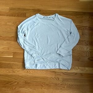 Athleta top